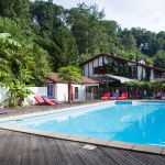 Slide Collines Iduki à Bastide Clairence - Coin piscine