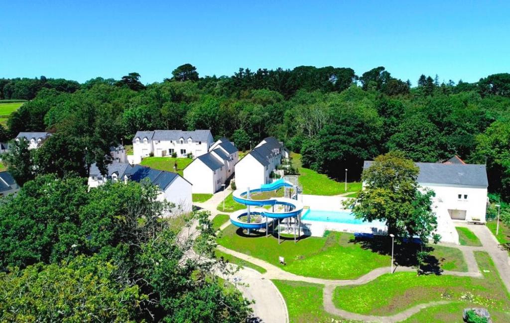 Slide Résidence Le Domaine de la Baie à Audierne - Extérieur de la résidence