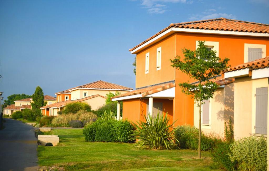 Slide Résidence Le Domaine du Golf by Ateya à Fabrègues - Maisons ou villas