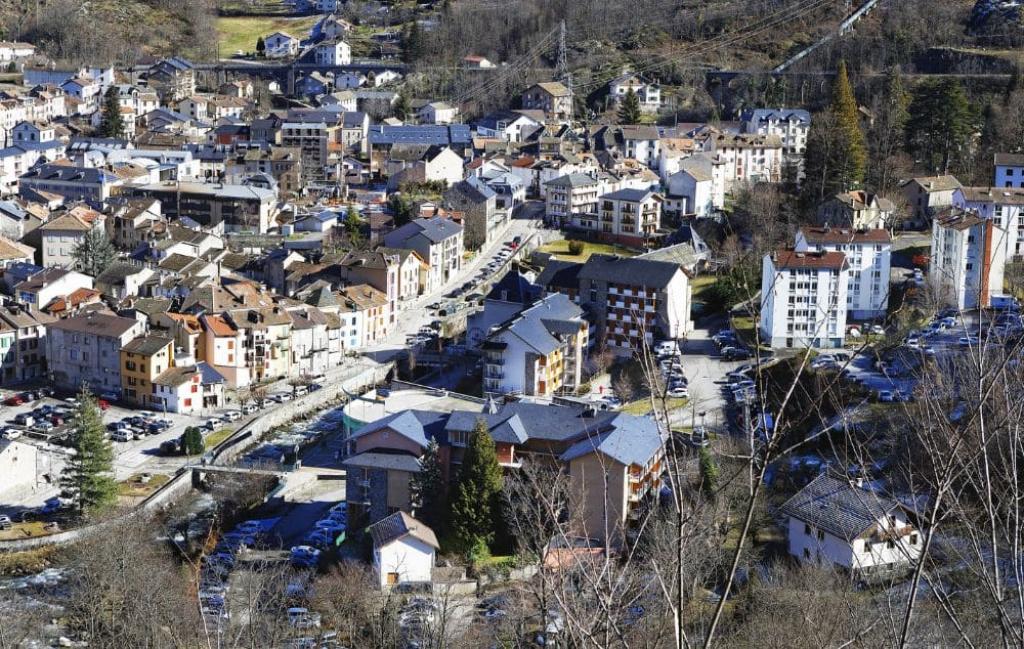 Slide Ax-les-Thermes