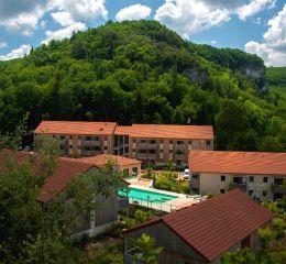 Résidence Le Clos du Rocher à Eyzies-de-Tayac - Résidence au coeur du Périgord