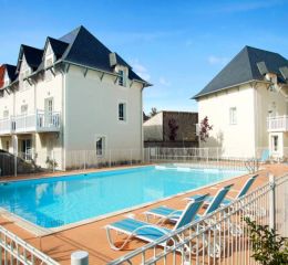 Piscine de la résidence le Domaine des Dunettes