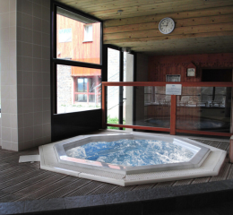 Jacuzzi - Résidence Hameau de Balestas